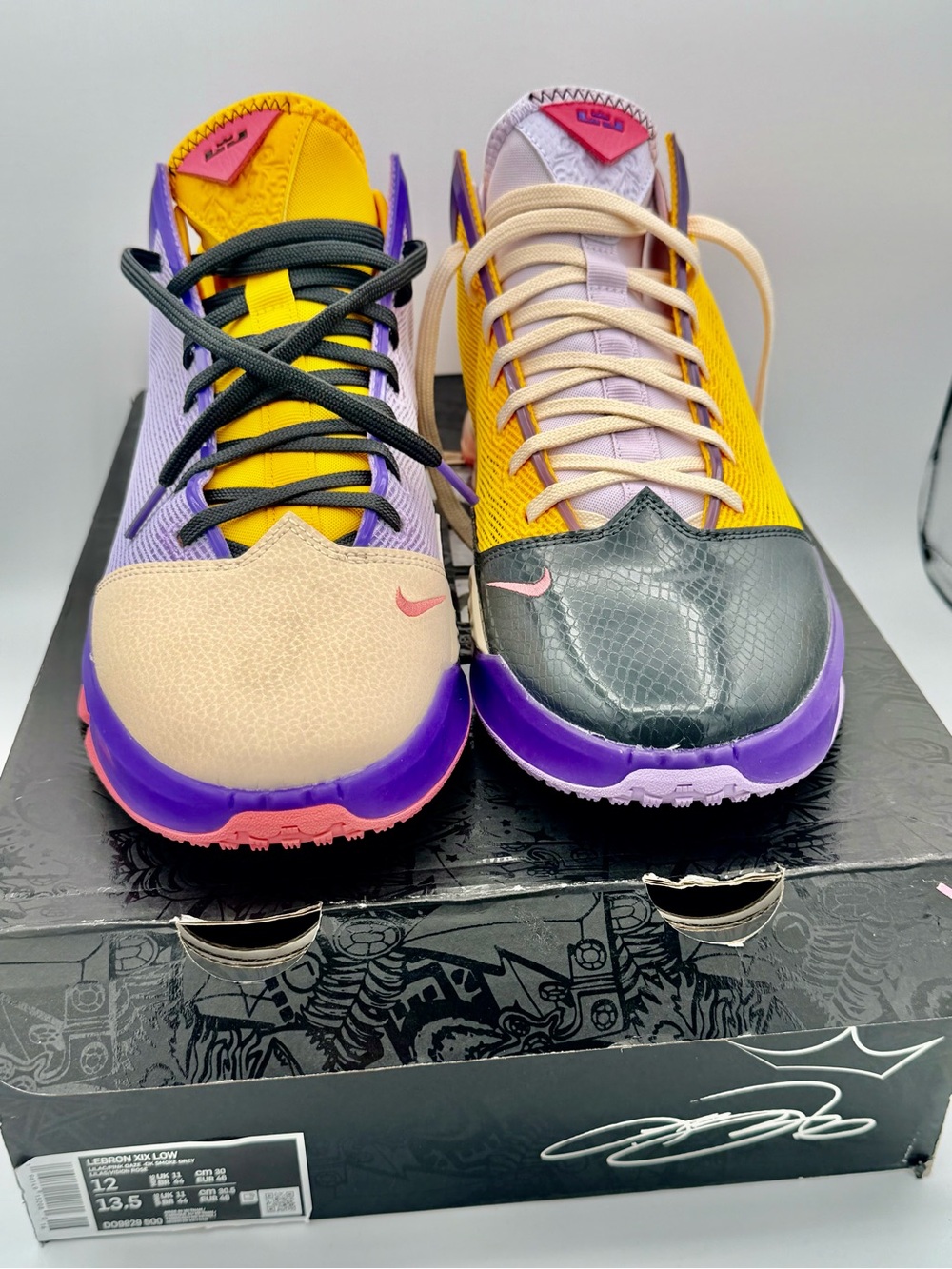 Men’s Nike LeBron 19 Low Mismatch Athletic Shoes